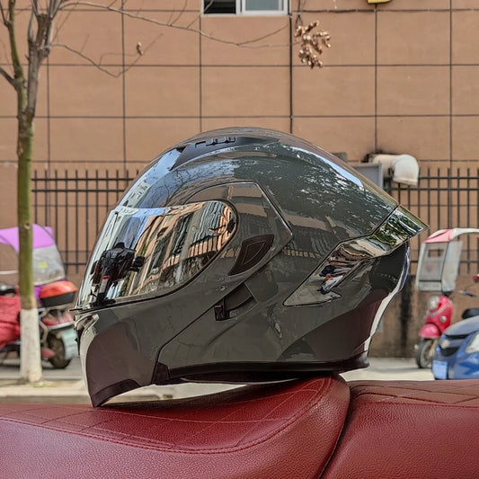 Flip-Up Motorcycle Helmet – Double Lens Full Face Helmet (DOT Approved)